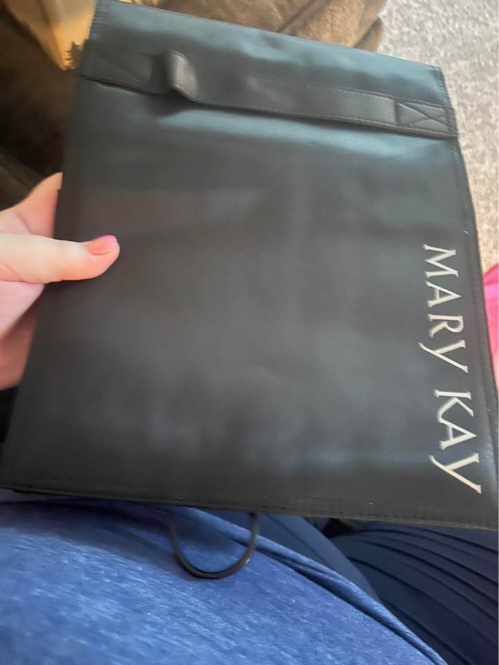 Mary Kay Roll-Up Cosmetic Organizer – Brand New